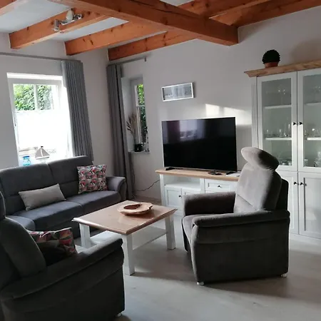 Holiday home Haus Tenne Krummhoern